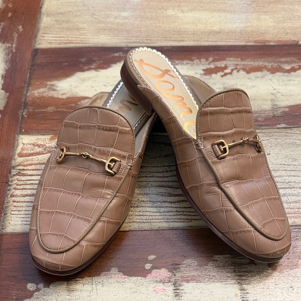 Sam Edelman Brown Croc-Patterned Loafers with Gold Accent
